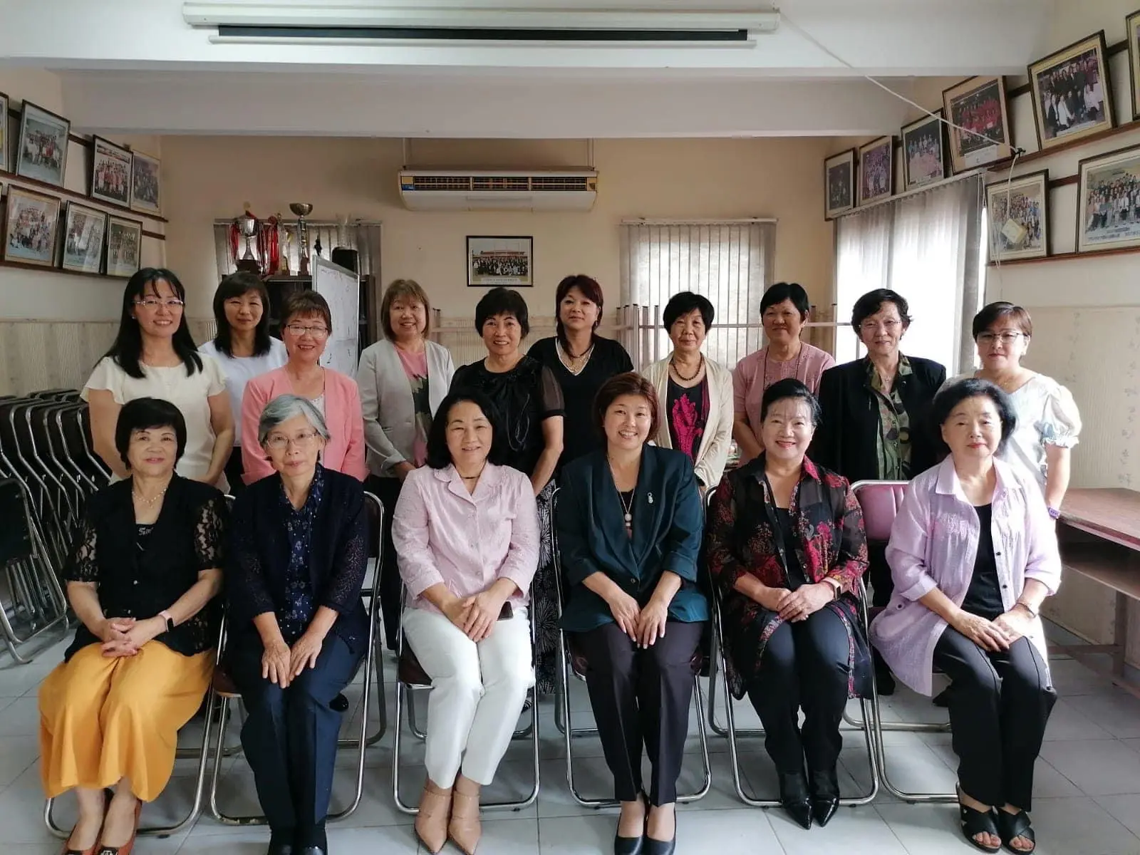 日本婦人委員会とパラグアイ日経協会の総会